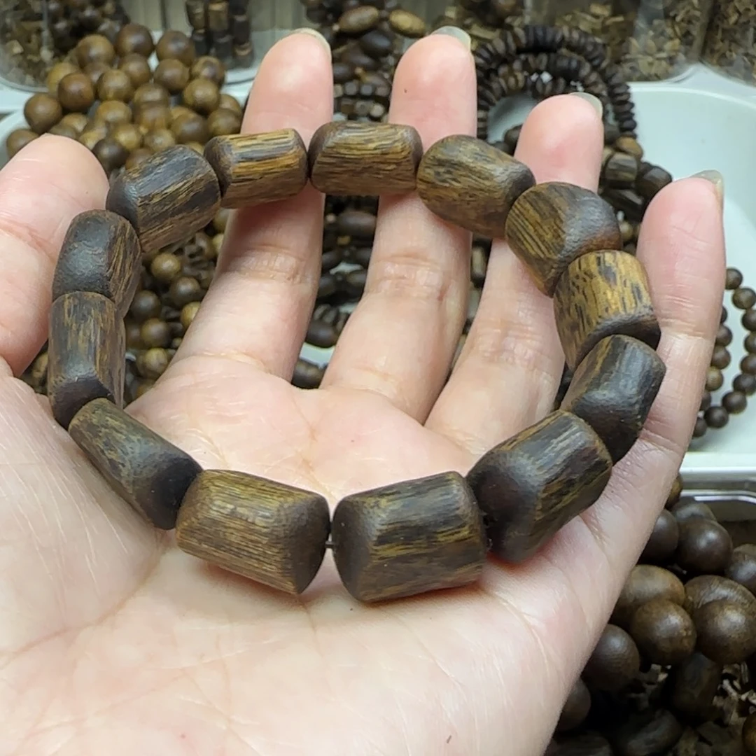 ****旧手串沉香单圈树心油16克老料海南莺歌绿