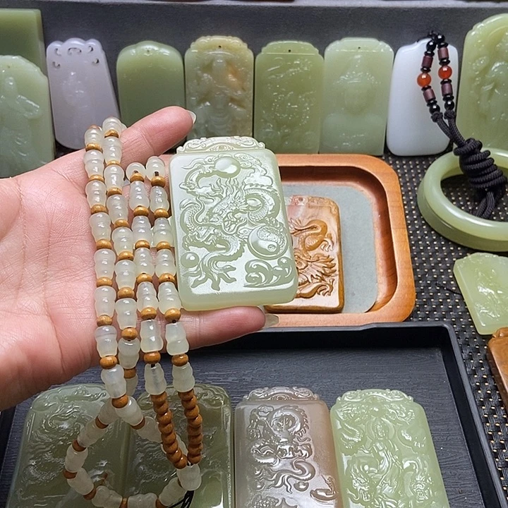 生肖龙牌一物一拍