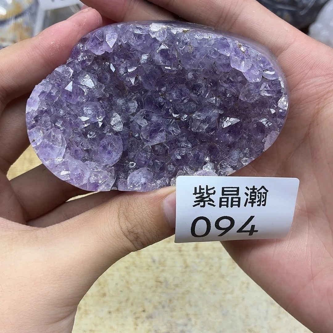 未镶嵌水晶大型摆件（非配饰）