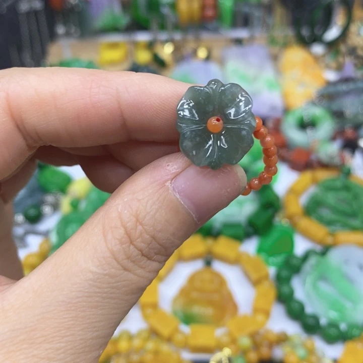 翡翠未镶嵌耳饰戒指6