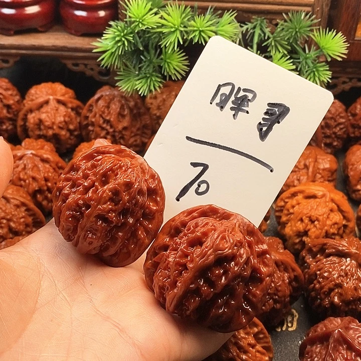 晖***哥把件文玩核桃楼子辉