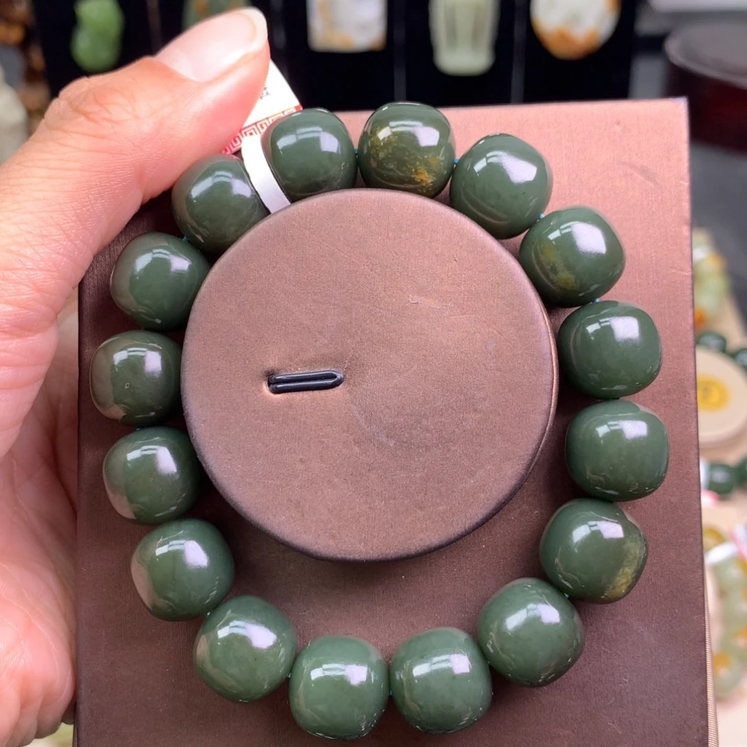 和田玉未镶嵌手链
