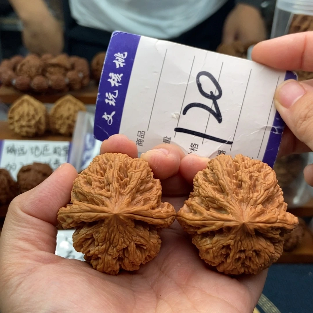 文玩核桃把件45粗筋