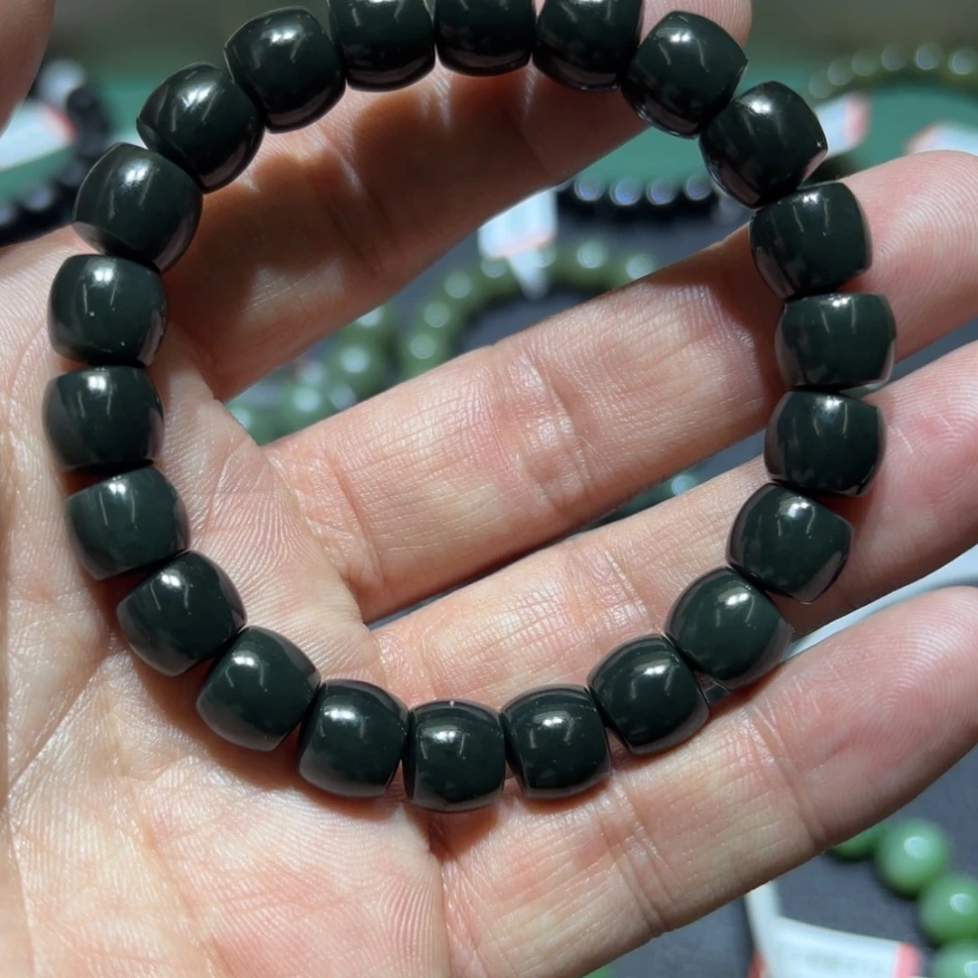 和田玉手链未镶嵌二**.