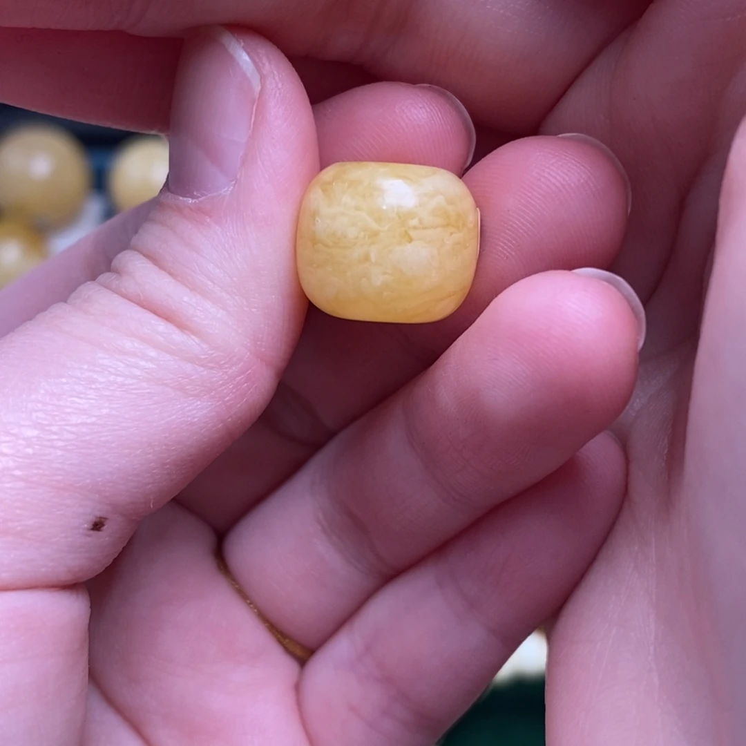 蜜蜡未镶嵌珠宝奇石15✖️12.8