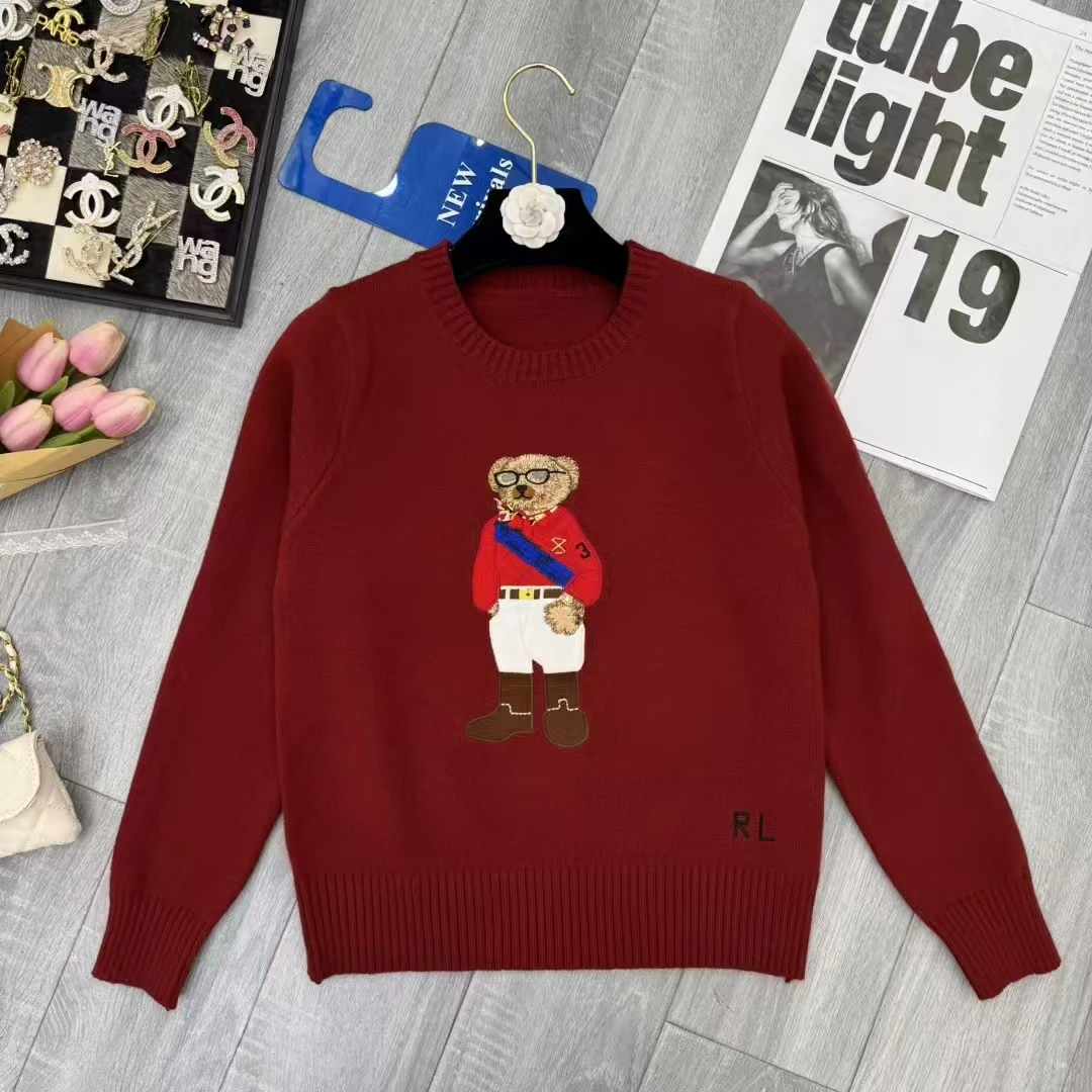 YUNAQIU-新款【圣诞小熊系列】时尚宽松圆领套头针织上衣-2621