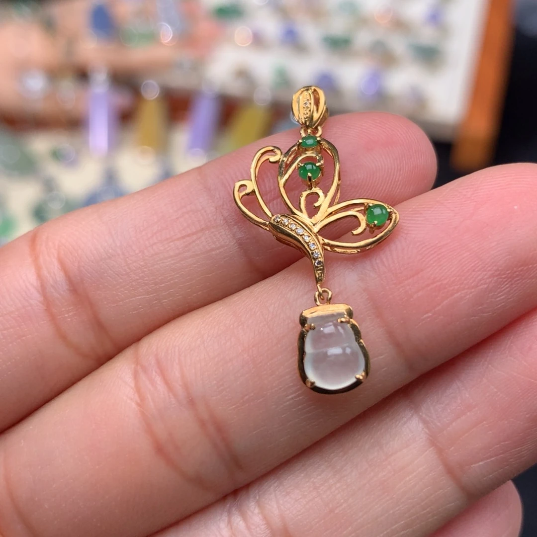 吊坠(不含链)18K金镶嵌翡翠