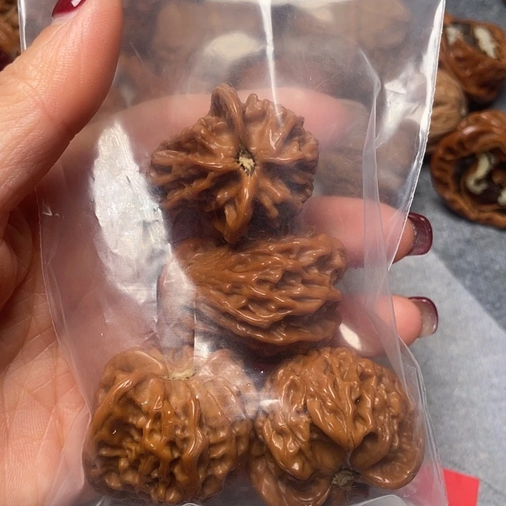 土***念文玩核桃吊坠鸟儿