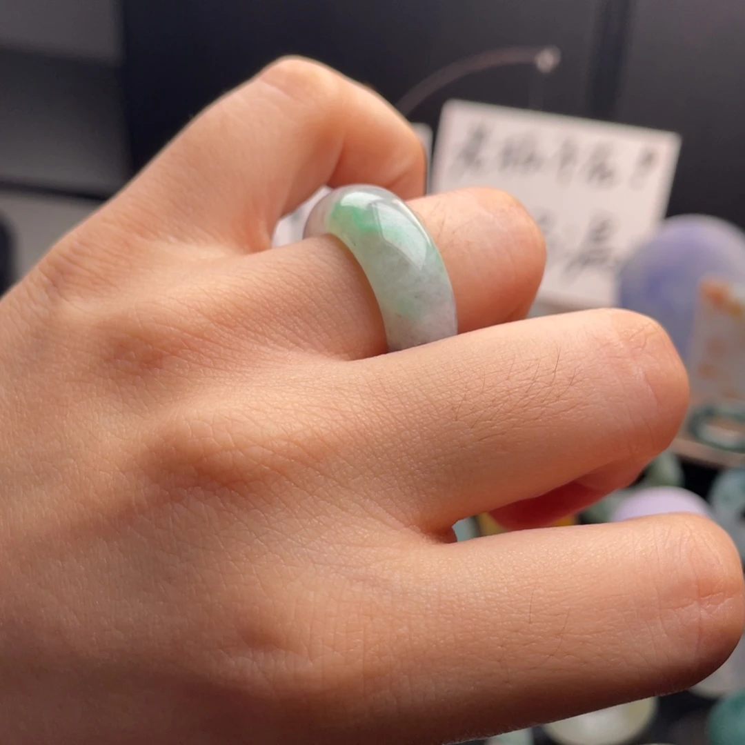 定制翡翠未镶嵌  泥鳅背