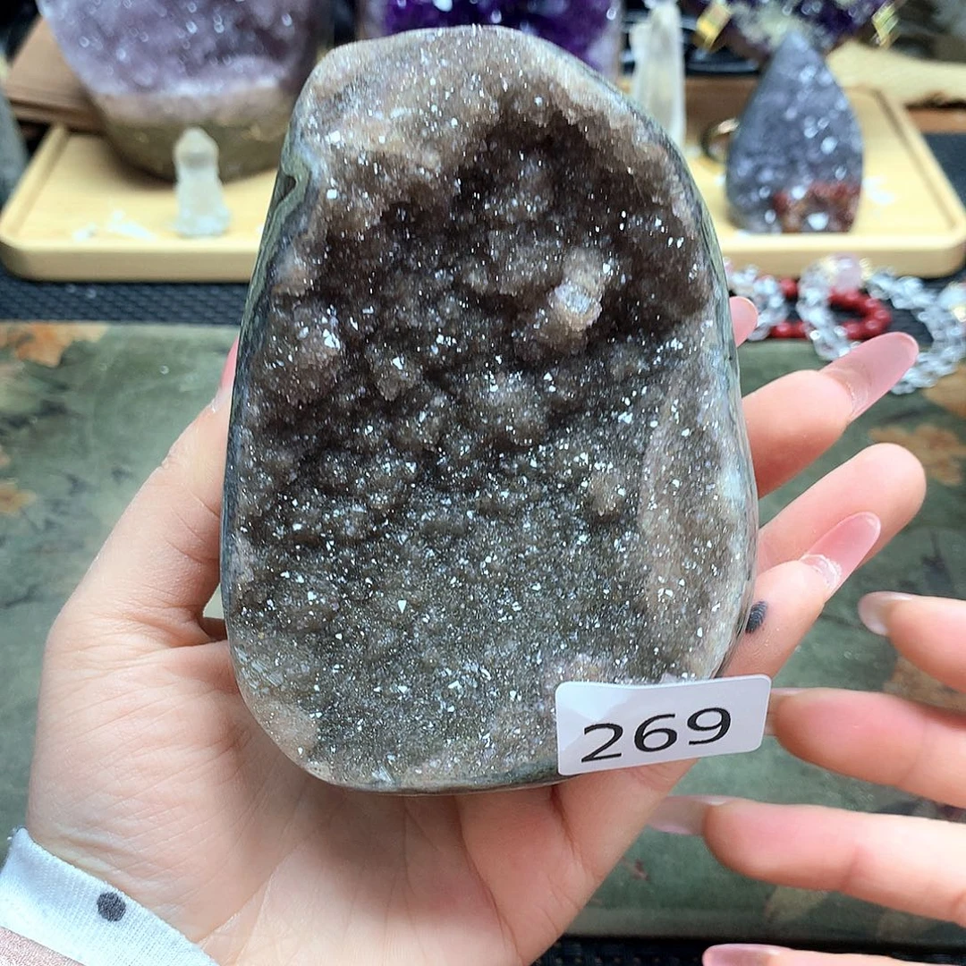 紫晶大型摆件（非配饰）未镶嵌