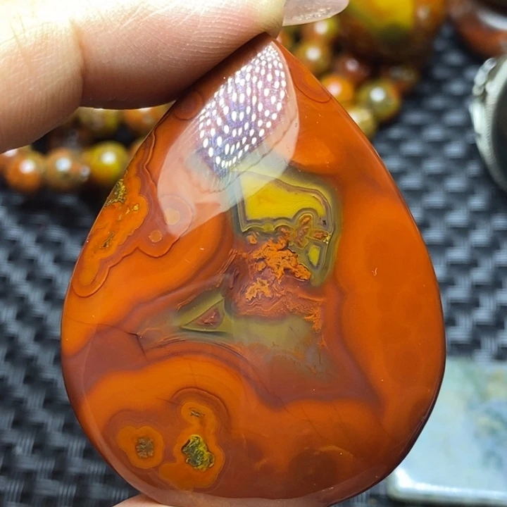 玛瑙/玉髓颈饰未镶嵌老*计