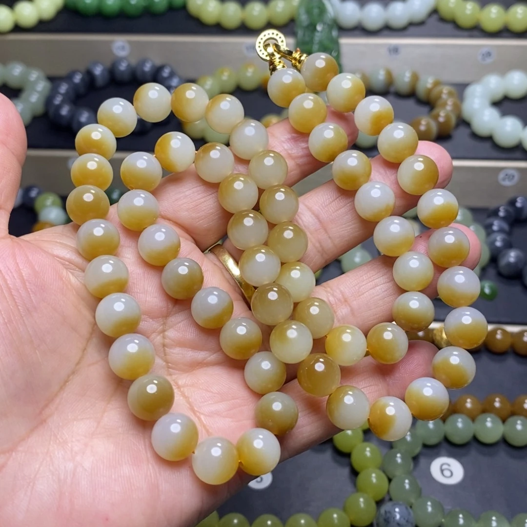 和田玉未镶嵌手串