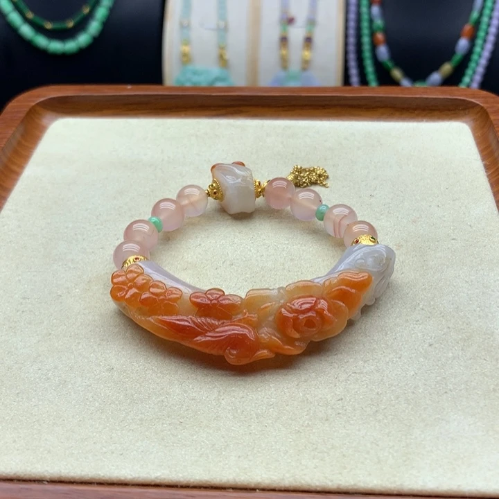 翡翠未镶嵌手镯翡翠半镯