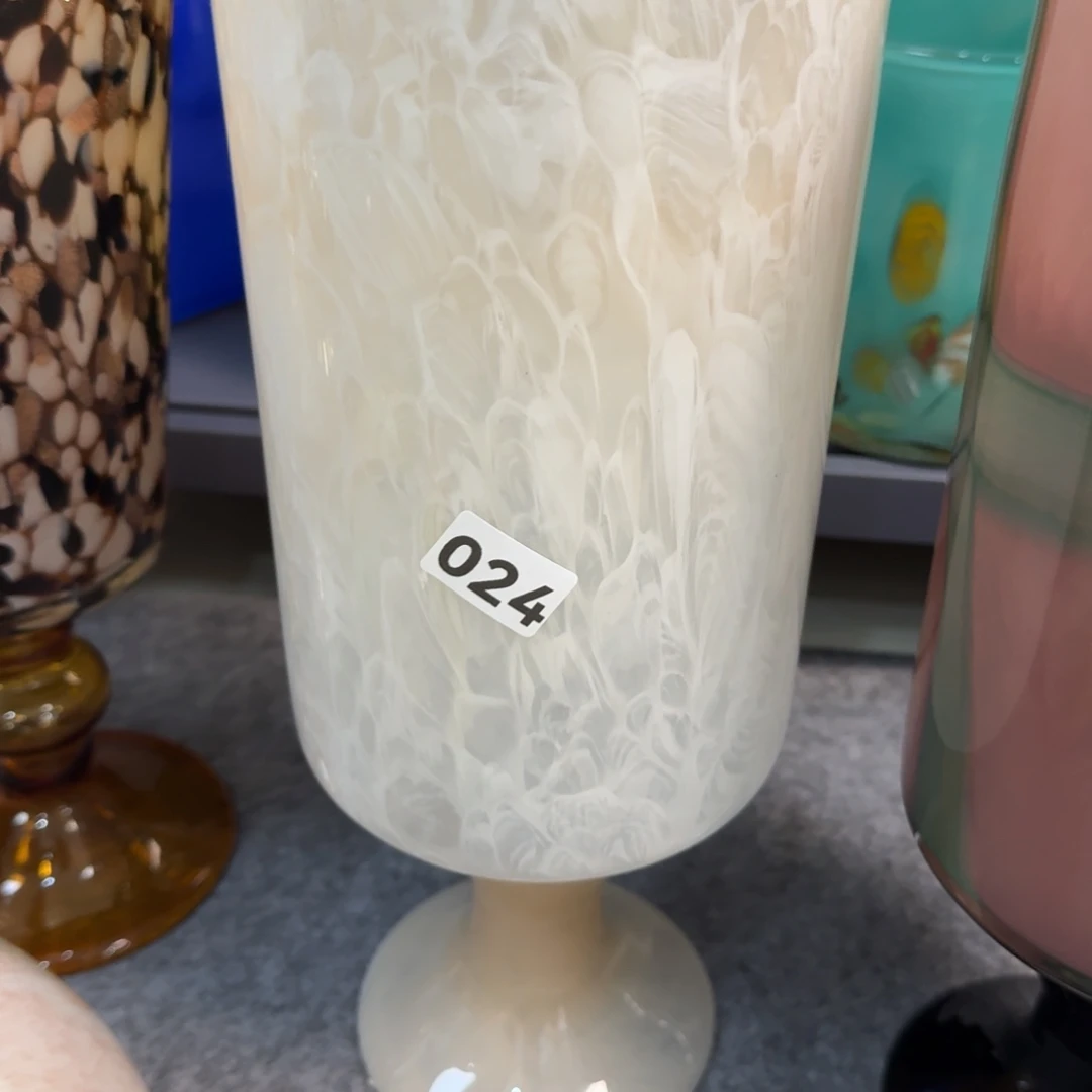 琉璃福利二级花瓶