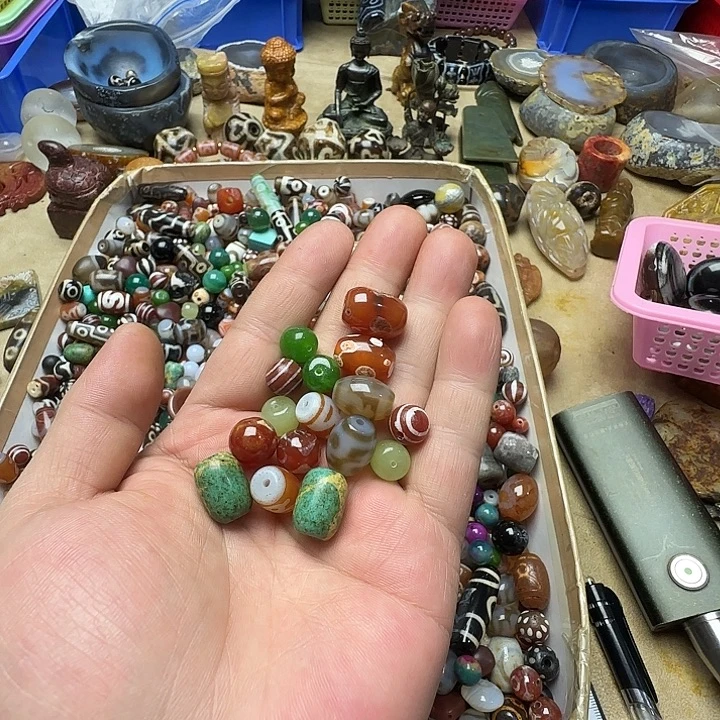 玛瑙/玉髓未镶嵌珠宝半成品40