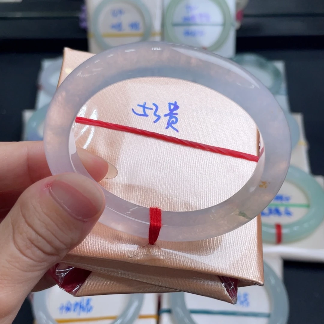 未镶嵌手镯翡翠翡翠手镯