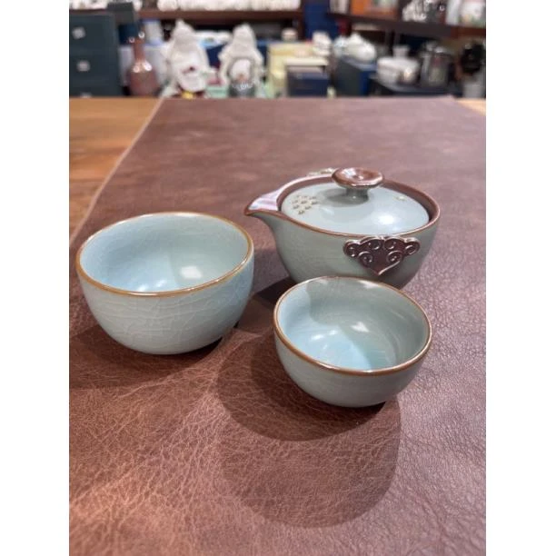 395象牙青一壶二杯旅行茶具