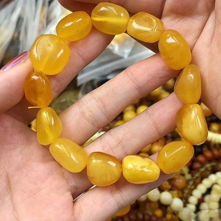 未镶嵌琥珀珠宝奇石