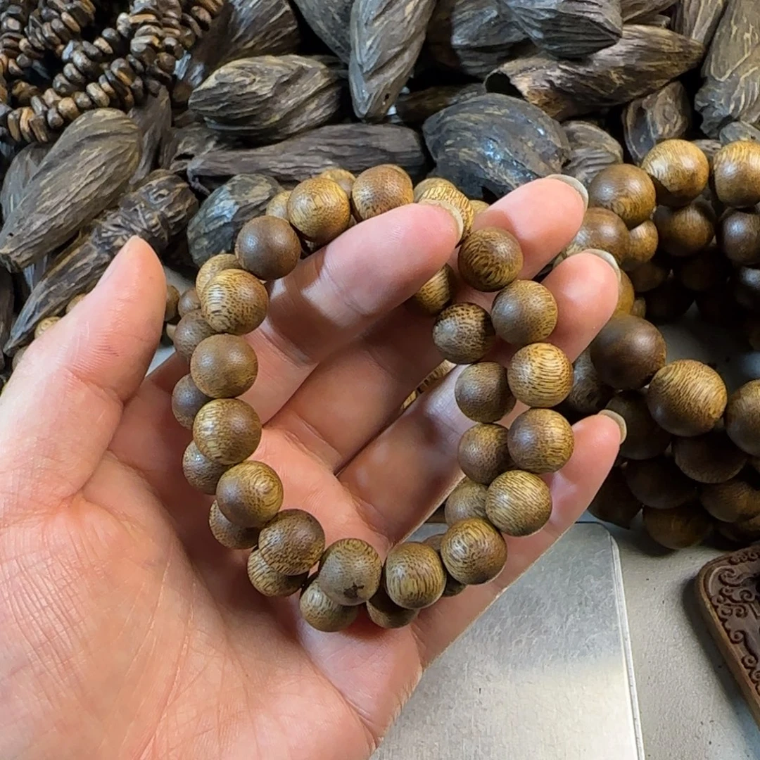 沉香碎屑沉香芽庄沉香1.3尺寸