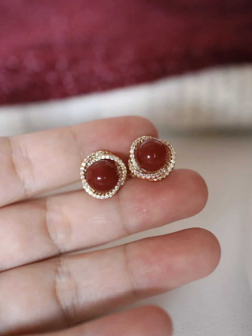 铜合金耳饰 H751红珠珠复古红色镶钻耳钉无耳洞蚊香盘耳夹女气质