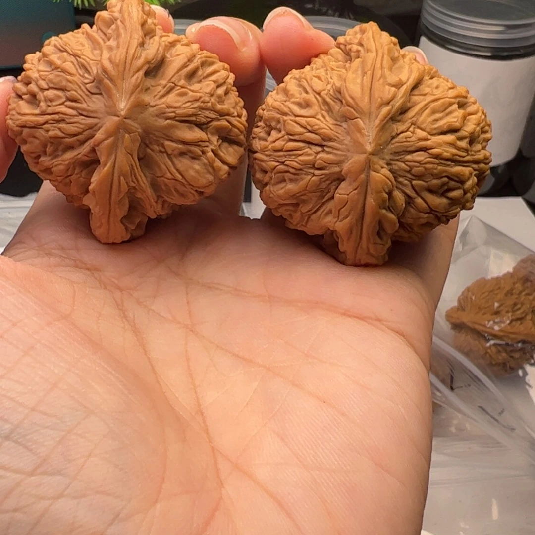 文玩核桃吊坠南疆44