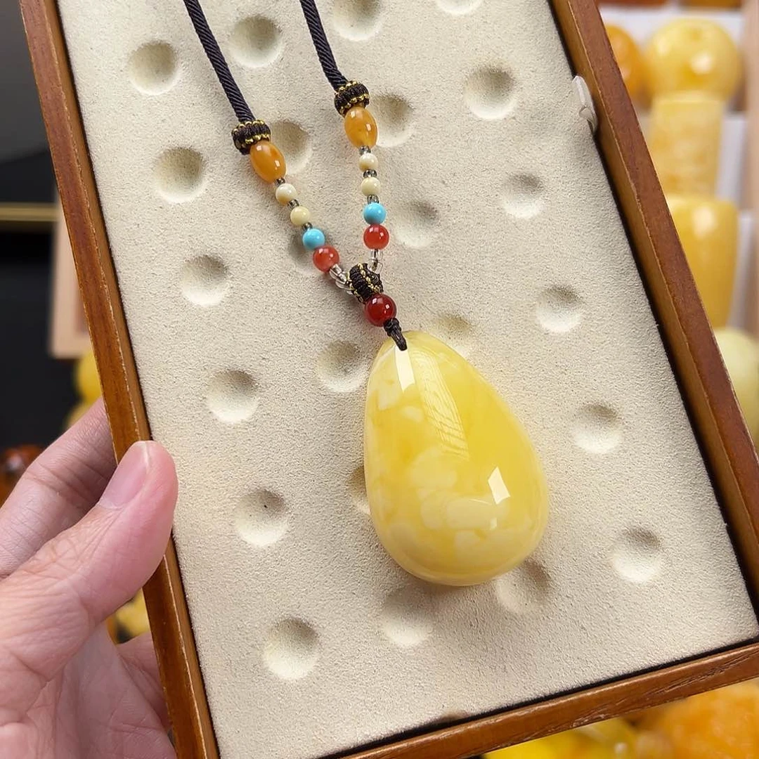 蜜蜡颈饰未镶嵌盘蜜蜡