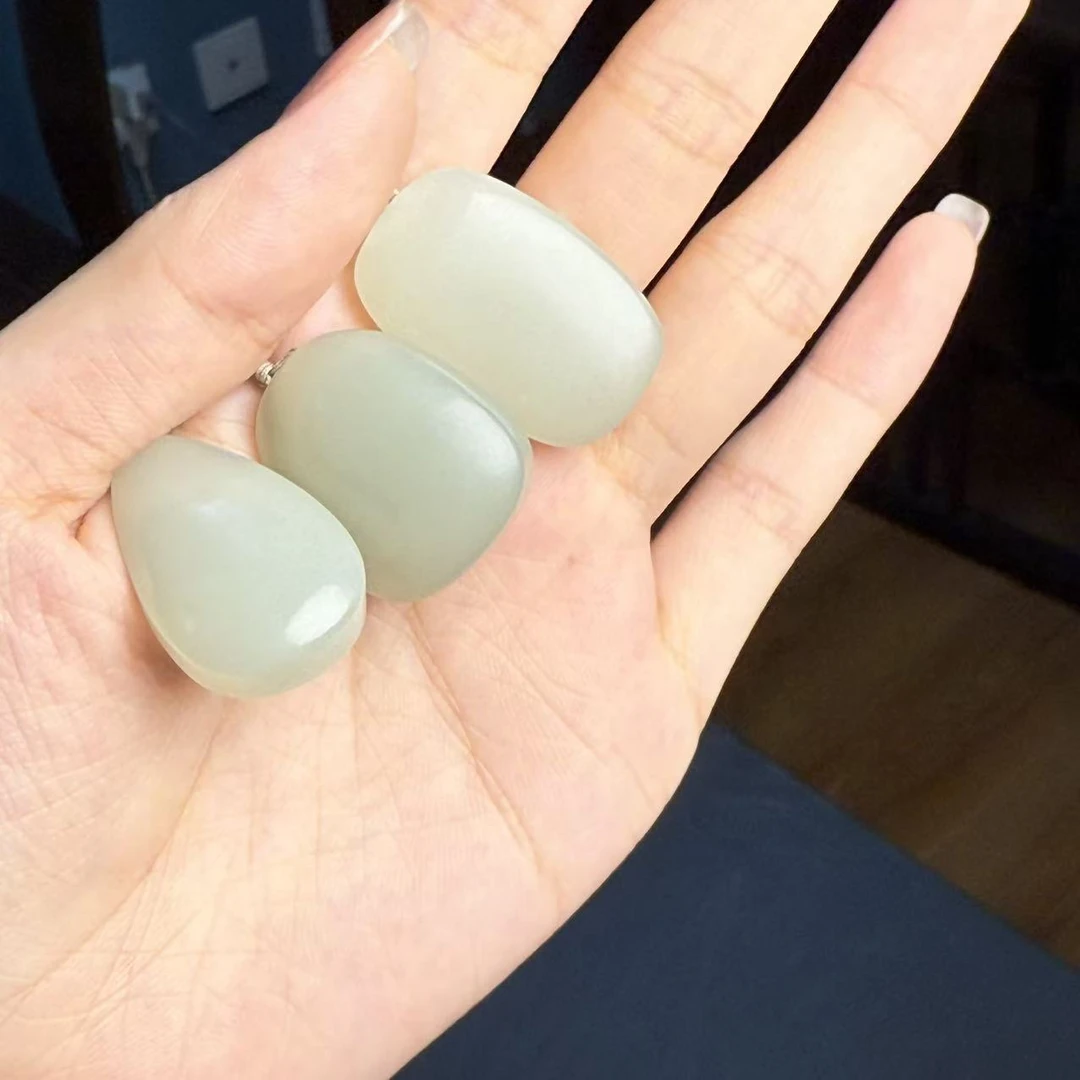 【德巧家】和田玉且末吊坠（多样性发货 发一个)