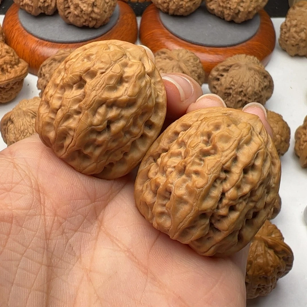 文玩核桃吊坠大****酒霸王