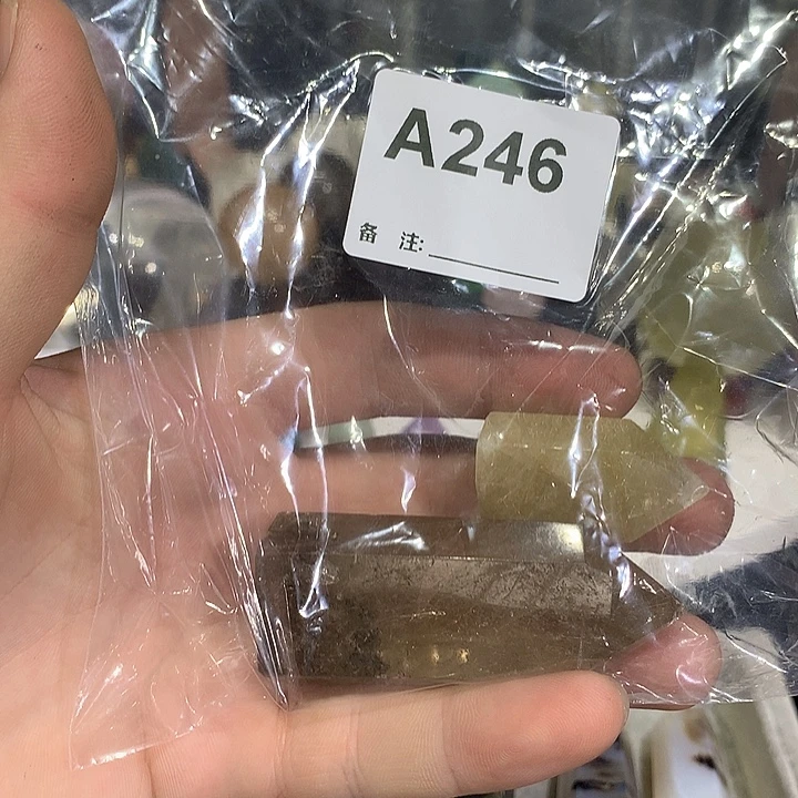 S***R未镶嵌珠宝半成品水晶A246