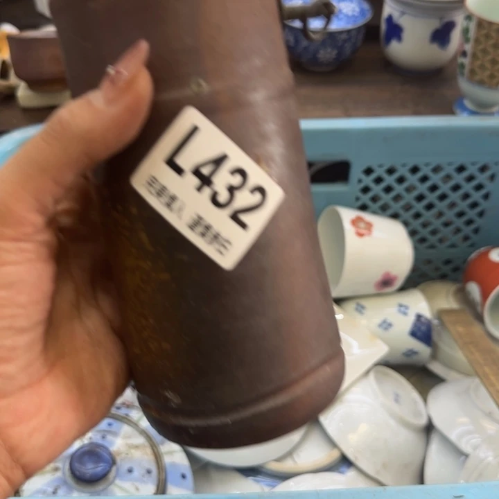 瓷片小*哈哈哈哈哈哈姐