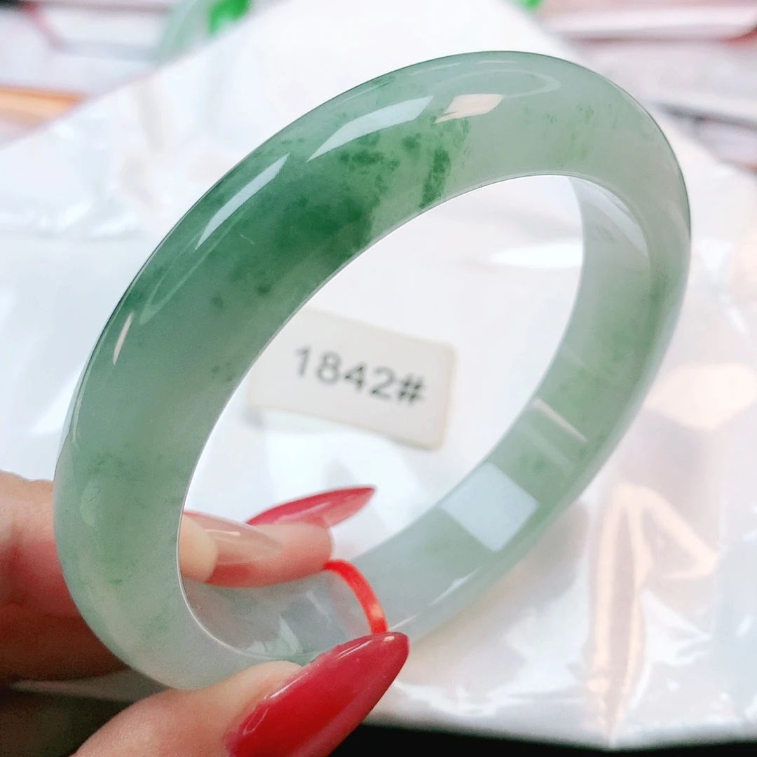 未镶嵌手镯翡翠1842