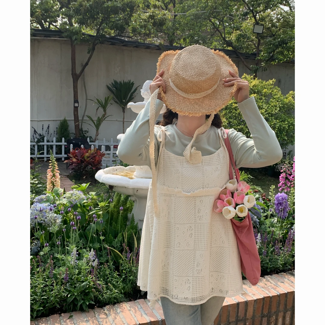 现货【西西里日记】大头婷丫丫微胖春季显瘦吊带遮肚格纹中长款上衣