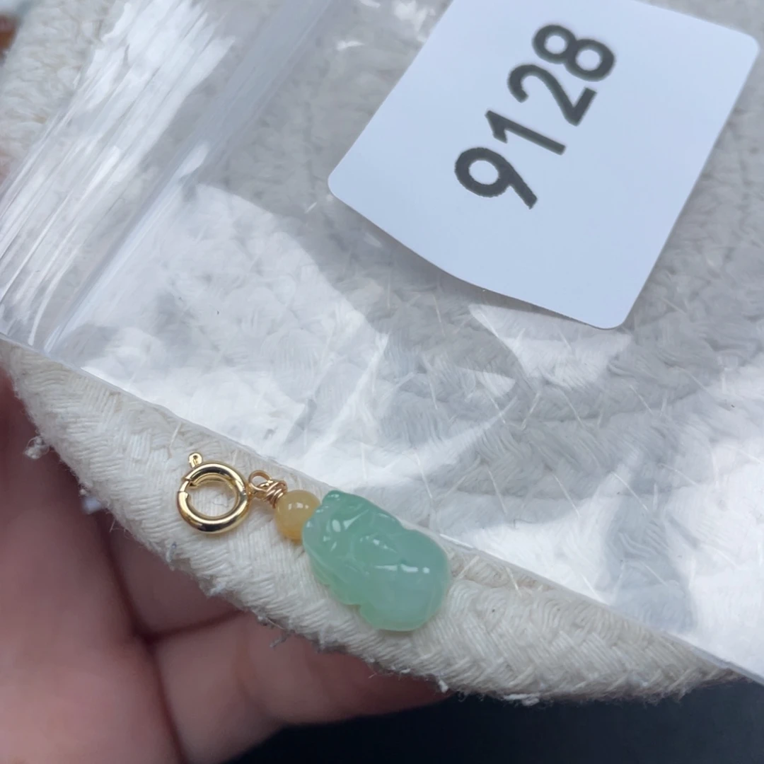 翡翠未镶嵌颈饰天然A货缅甸翡翠