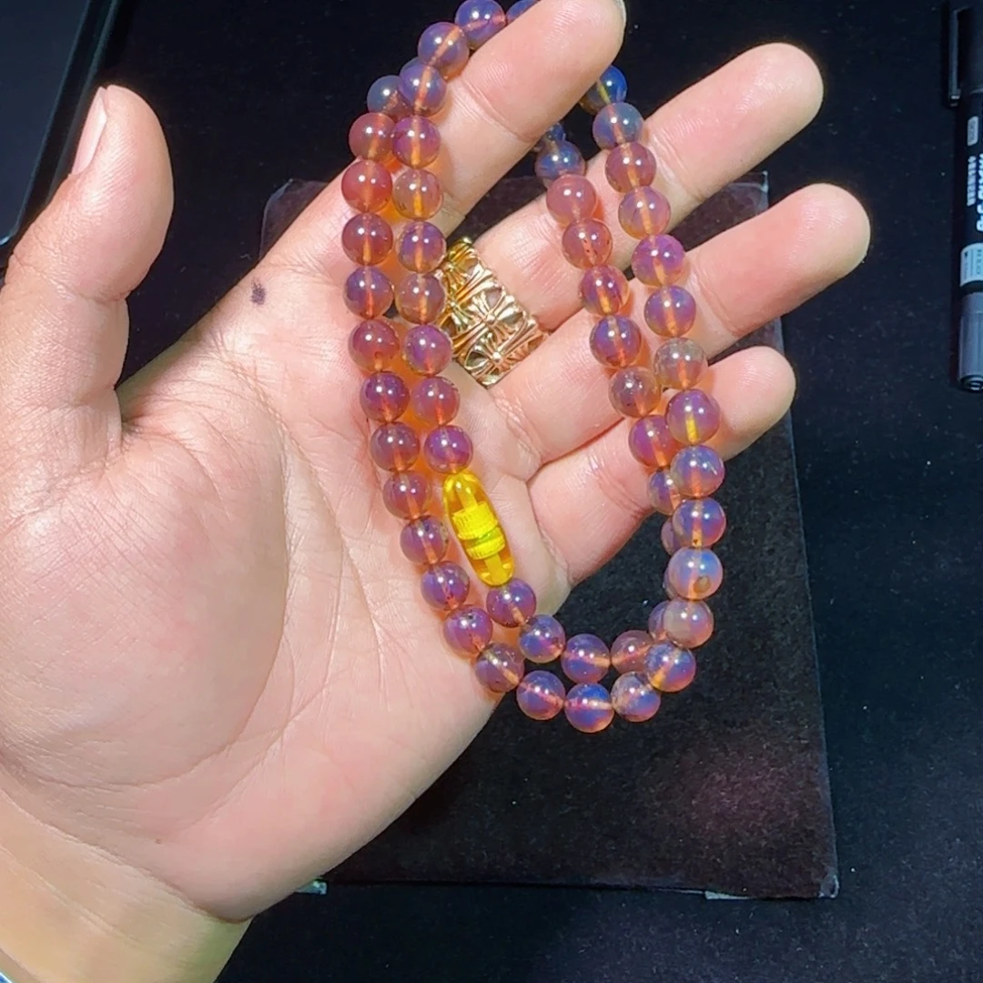 琥珀未镶嵌裸石琥珀