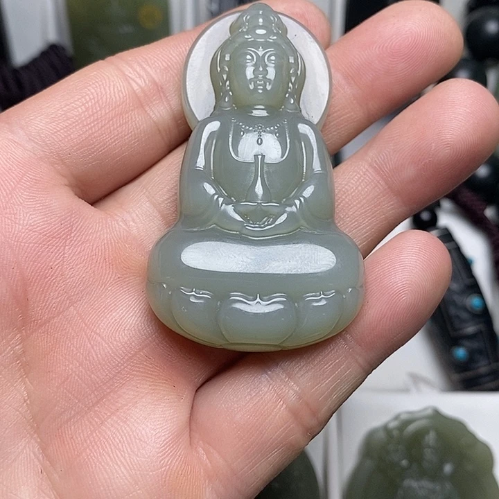 和田玉（青白玉）未镶嵌颈饰