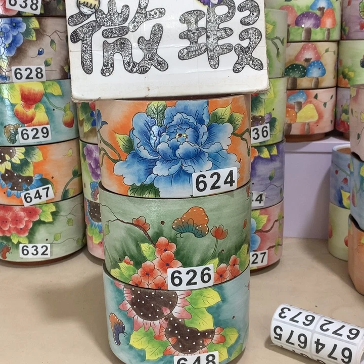 微瑕花盆，手绘花盆