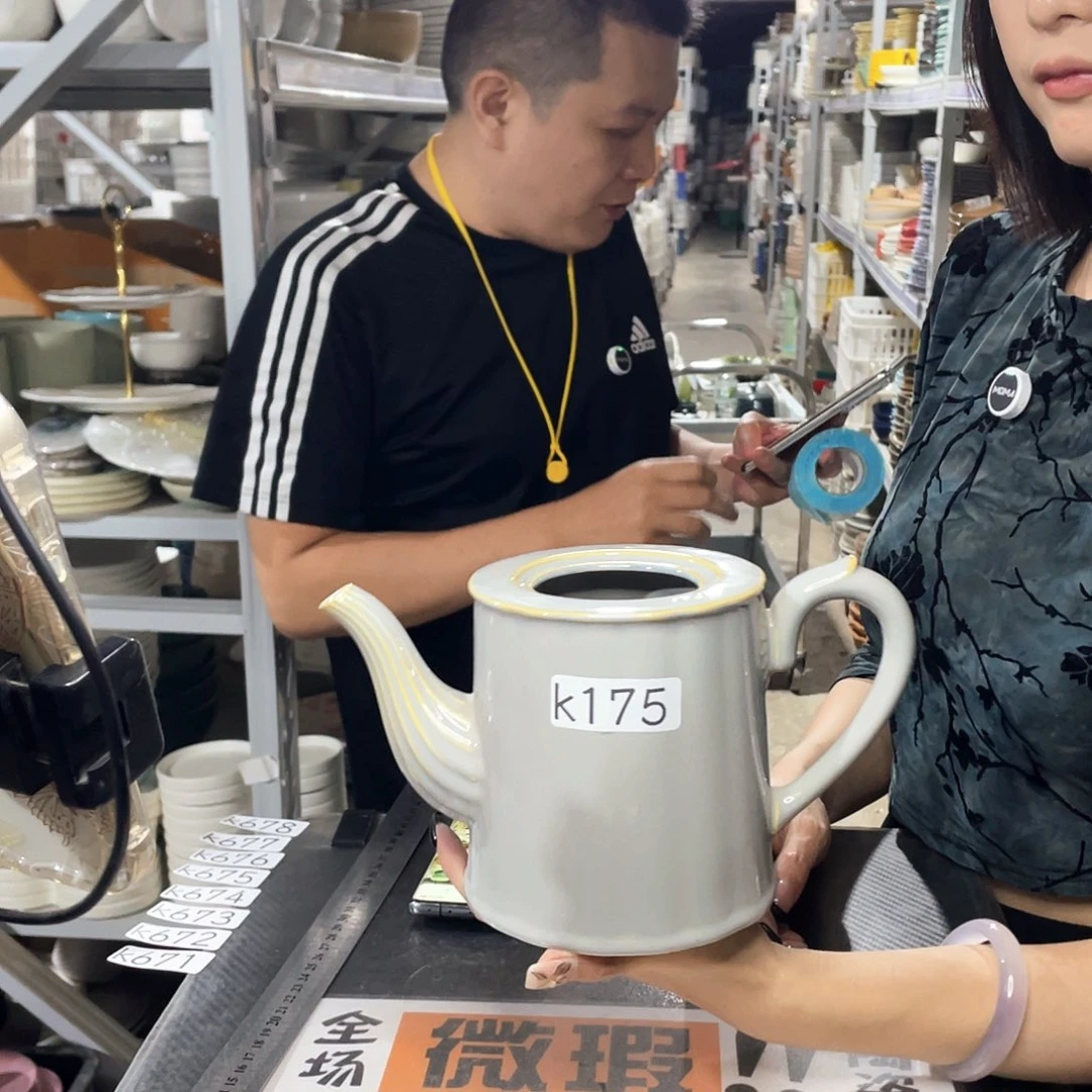 杯175                 1个无盖