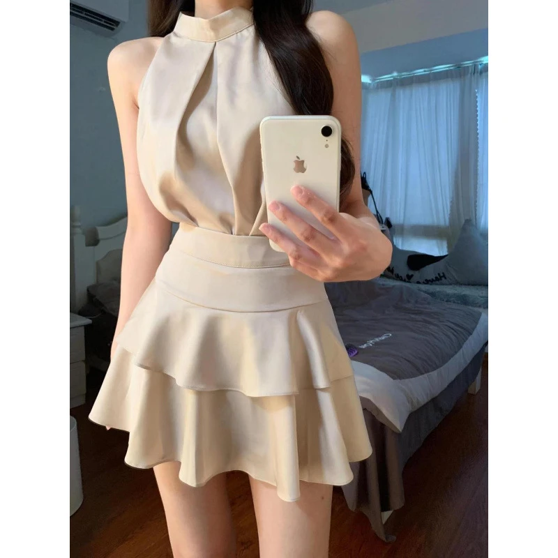 穿出非凡~2025夏季新款缎面无袖挂脖气质上衣高腰显瘦半身裙潮