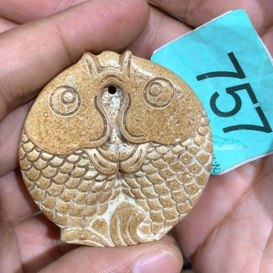 未镶嵌和田玉挂件