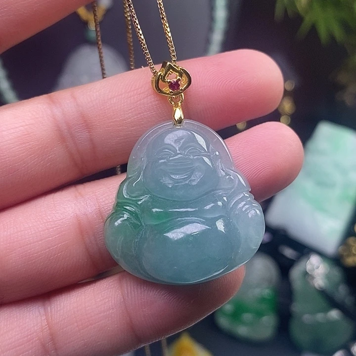 翡翠未镶嵌吊坠(赠链)
