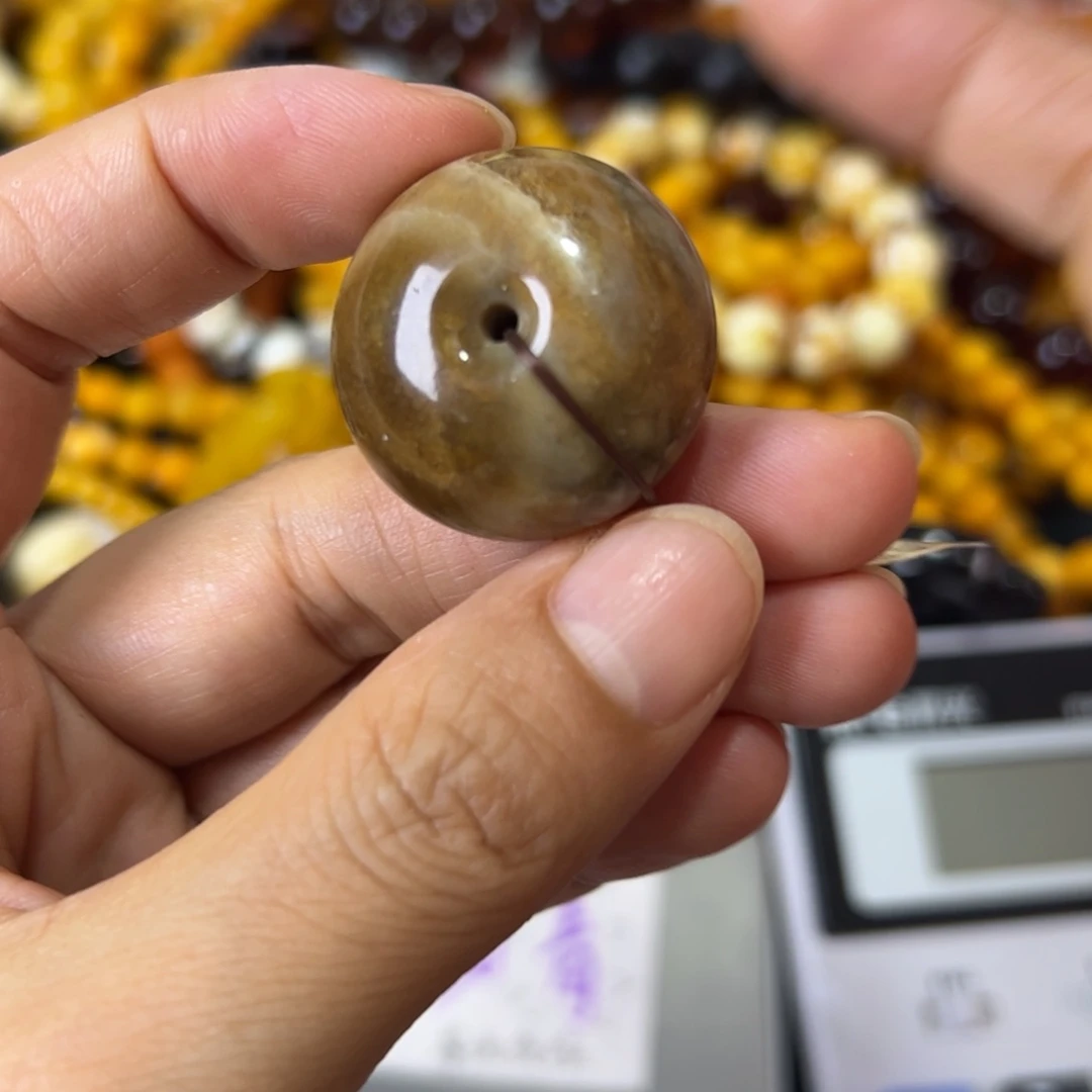 未镶嵌琥珀珠宝奇石44