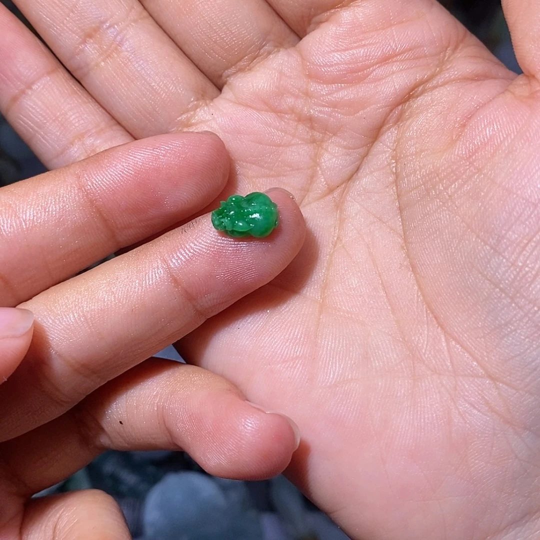 【闪购商品】未镶嵌定制翡翠阿**n翡翠