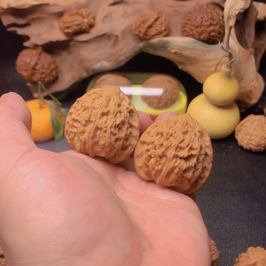 静***风把件文玩核桃88888888