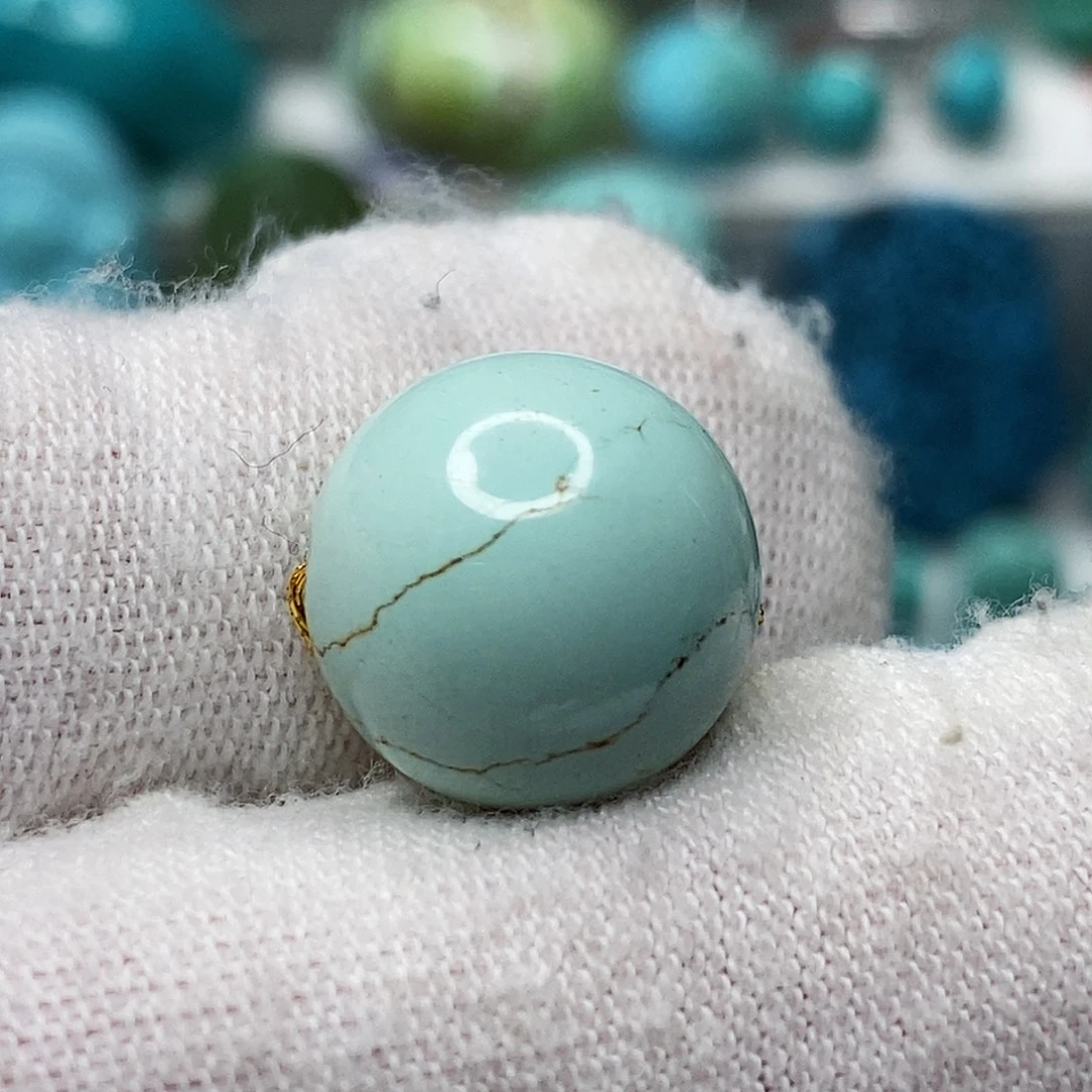 绿松石未镶嵌天然原矿 带武汉地大证书