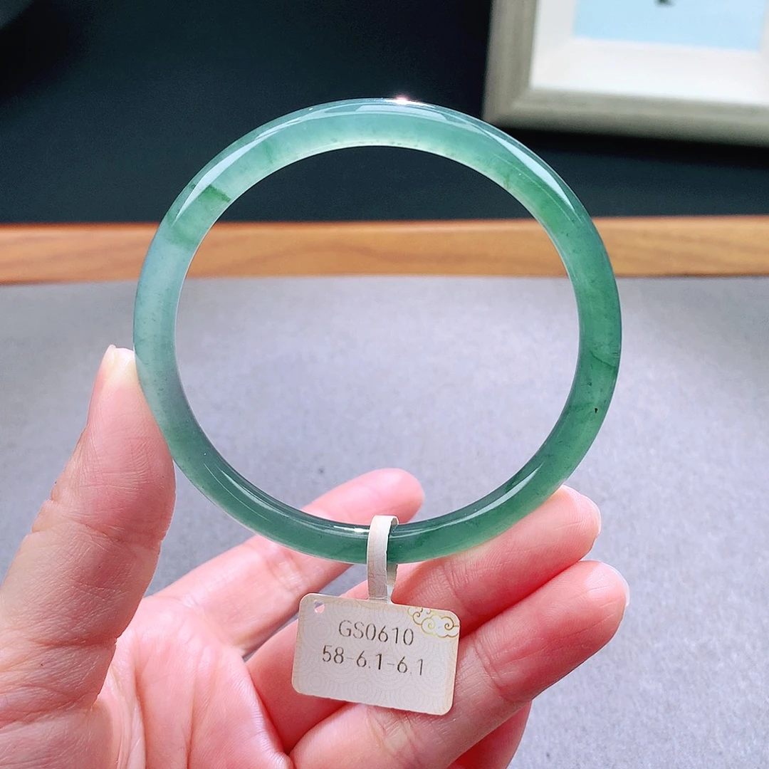 未镶嵌手镯翡翠天然翡翠手镯a货