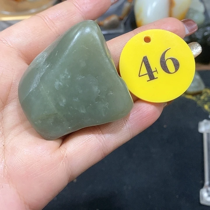 未镶嵌和田玉（糖玉）挂件