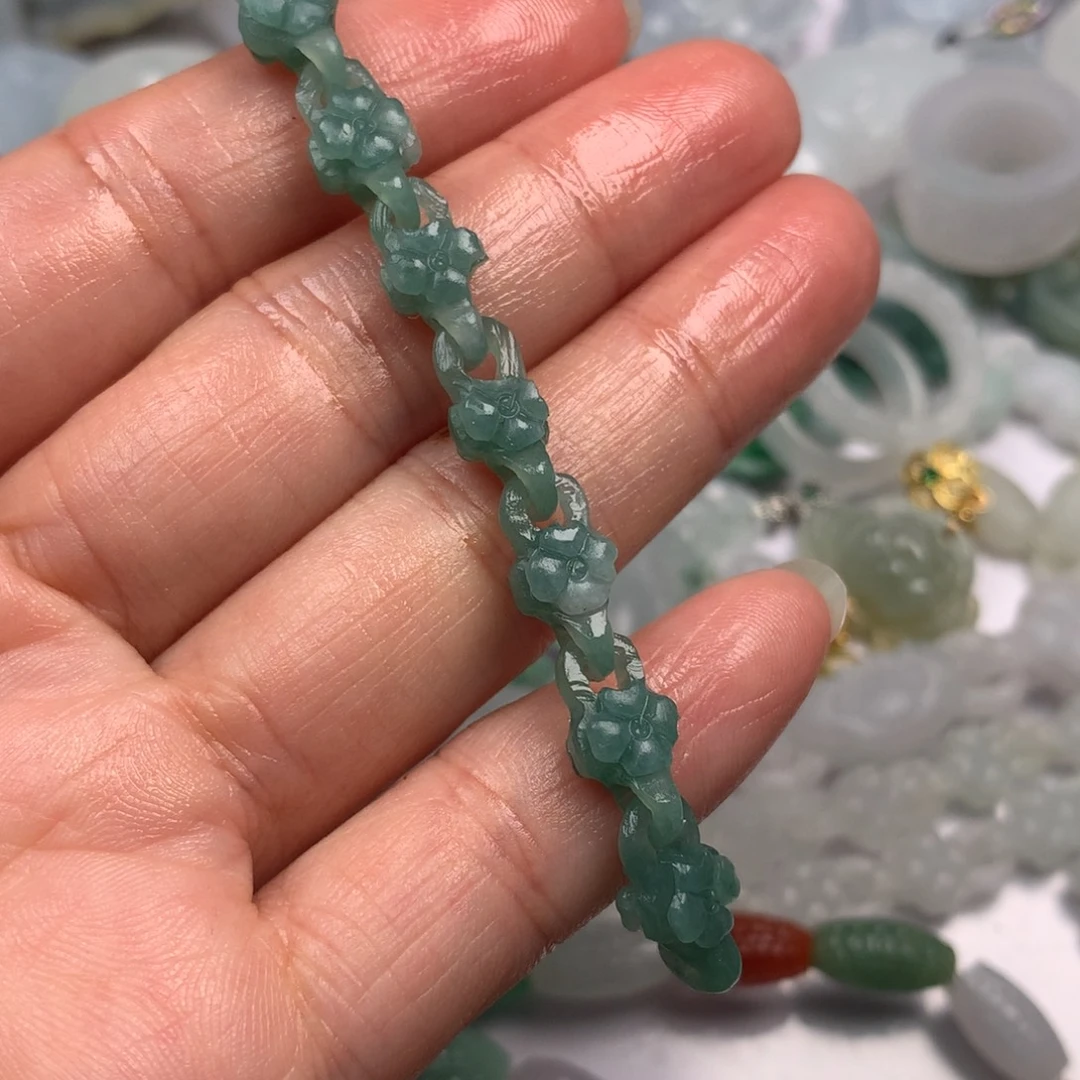 定制翡翠未镶嵌翡翠