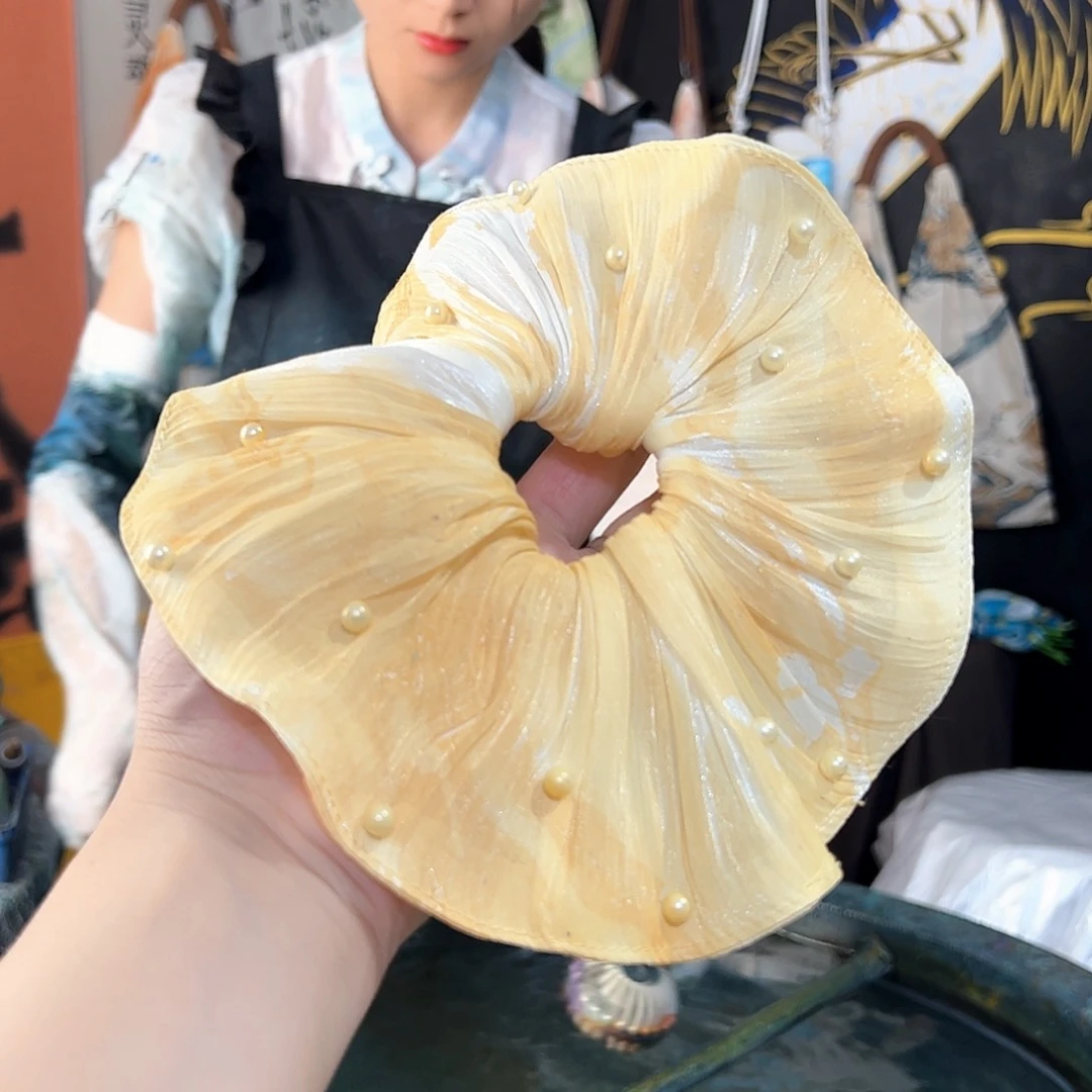 071精品百褶裙珍珠发圈