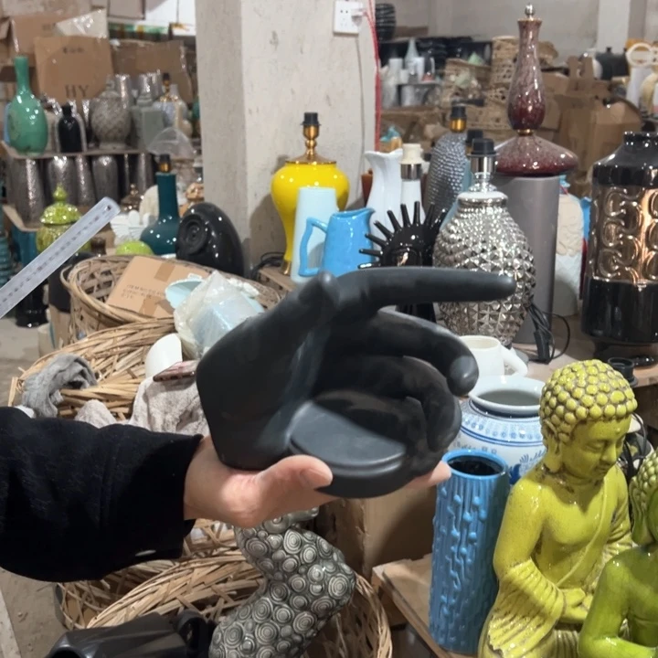 瓶高度15厘米宽度22厘米