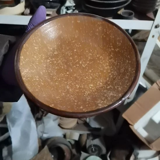 何***澄瓷器微瑕不退不换2个